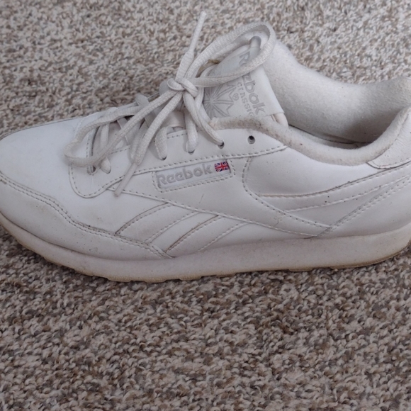 Vintage Reebok Classics - Picture 3 of 4